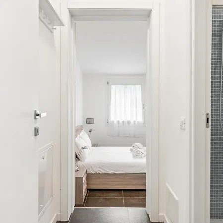 Guesthost - And Relax Lovely Apartamento