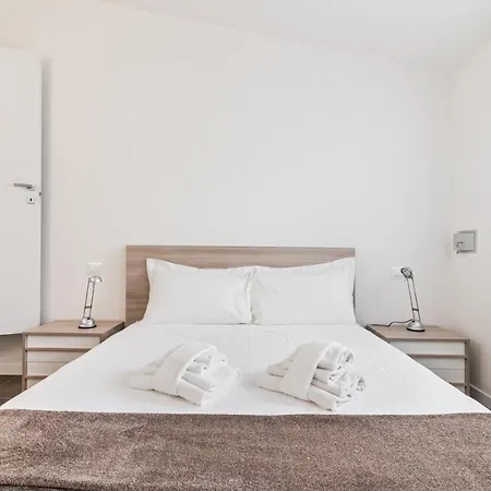 Guesthost - And Relax Lovely Apartamento Abano Terme